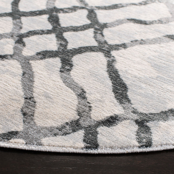 Safavieh Isabella 957 Power Loomed Transitional Rug Ivory / Grey ISA957B-4