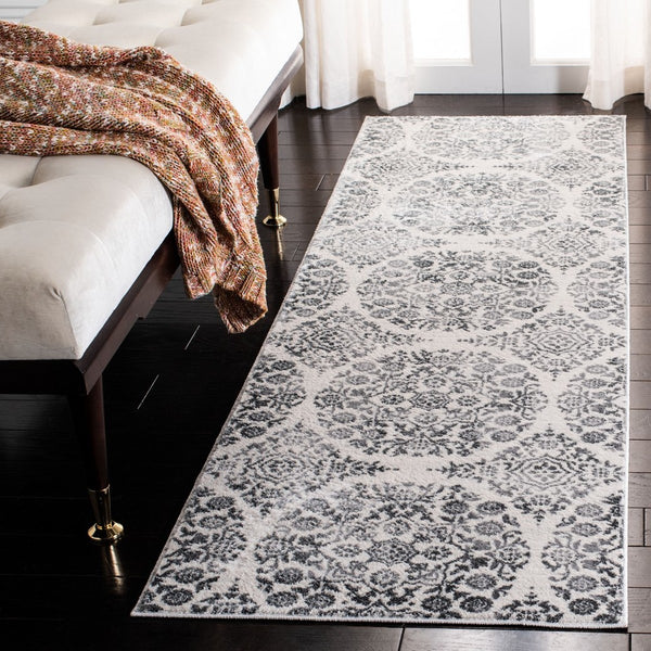 Safavieh Isabella 958 Power Loomed Transitional Rug Charcoal / Ivory ISA958H-4
