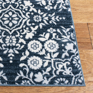 Safavieh Isabella 958 Power Loomed Transitional Rug Navy / Ivory ISA958N-4
