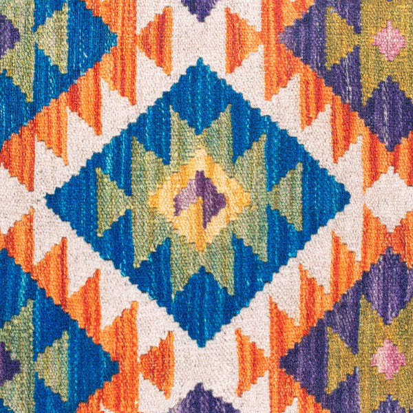 Surya Izmar Elegant 18"X18" Soft Linen-polyester Accent Pillow For Modern Home Décor & Easy Care Dark Purple Polyester,Linen Izr001-2020p