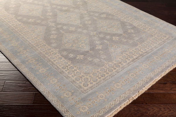 Surya Jade Handmade 2' X 3' Elegant Medium Pile Rug With Fringe - Exquisite Comfort And Style For Home Gray Wool Jde3000-69