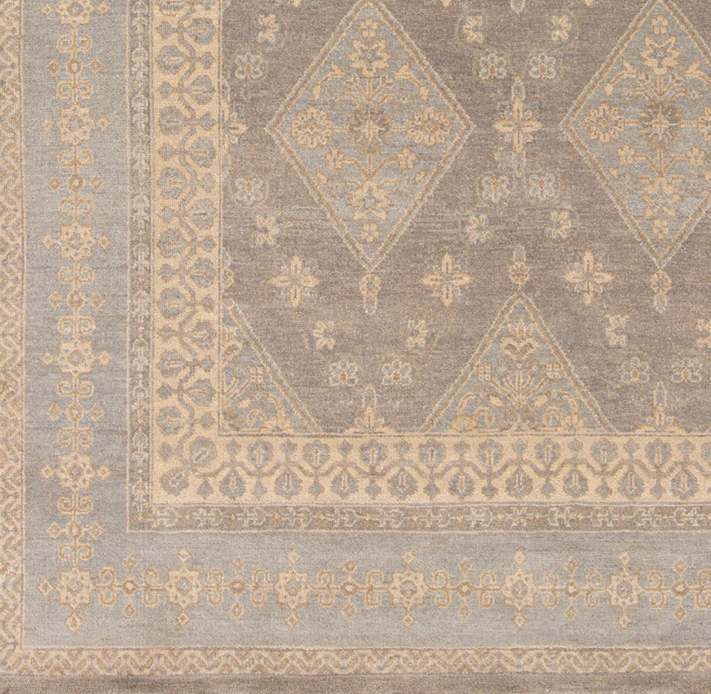 Surya Jade Handmade 2' X 3' Elegant Medium Pile Rug With Fringe - Exquisite Comfort And Style For Home Gray Wool Jde3000-69