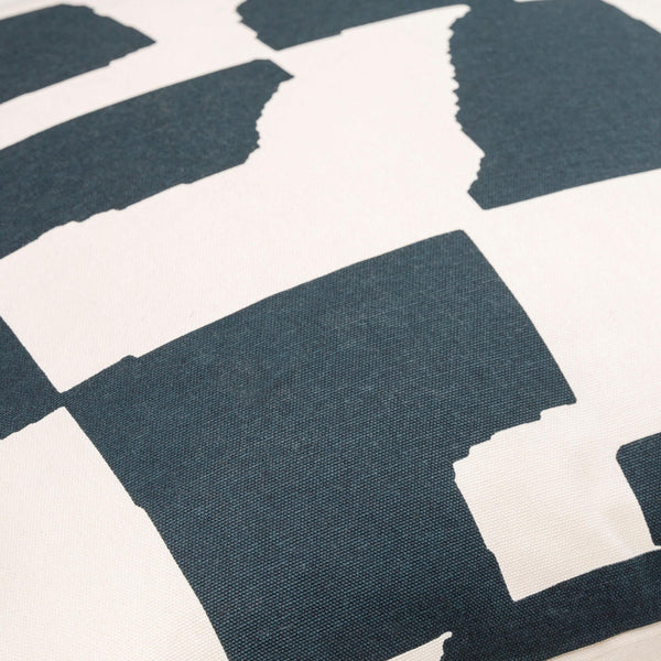 Surya Jason Wu Jsw-001 18" Accent Pillow - Stylish Cotton Decor Piece For Modern Home Spaces, Durable & Chic White Cotton,Cotton Jsw002-2020p