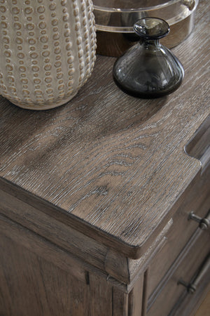 Pulaski Furniture Madison Ridge Brown 3 Drawer Nightstand With Usb Charger, Cedar & Felt Linings For Stylish Storage Brown Flat,Cut White Oak Wood Veneers P413140-pulaski