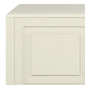English Elm Connaught Antique White Storage Bench Trunk - Classic British Colonial Design With Ample Storage Space B136P158535
