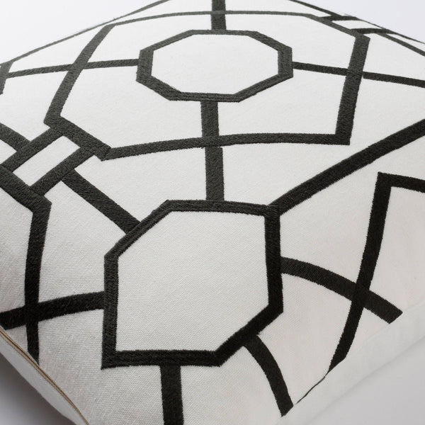 Surya Kingdom 18"X18" Cotton Accent Pillow - Elegant Design For Modern & Classic Decor, Easy Care! Off,White Cotton,Cotton Kgdm7041-1818d