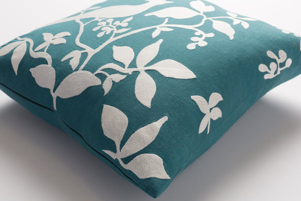 Surya Kingdom 18"X18" Cotton Accent Pillow - Elegant Design For Modern & Classic Decor, Easy Care! Green Cotton,Cotton Kgdm7051-1818