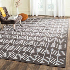 Safavieh Kilim 624 Hand Woven Flat Weave with embroidery  Rug Charcoal KLM624C-4