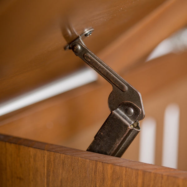 English Elm Brooklyn Handcrafted Storage Bench – Stylish Entryway Seating With Concealed Storage & Safety Hinges B136P158122