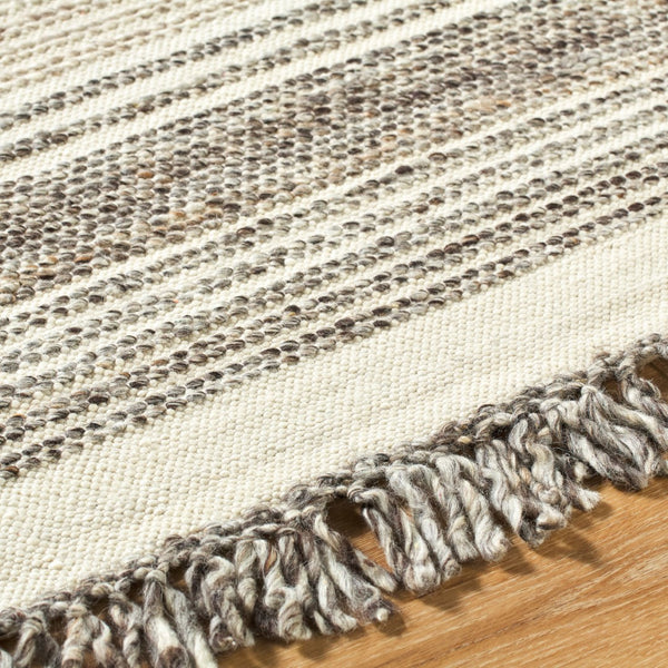 Surya Lucie Handmade 2' X 3' Wool Rug With Playful Fringe - Stylish, Durable, Easy Maintenance For Any Space Ivory Wool Lce2302-810