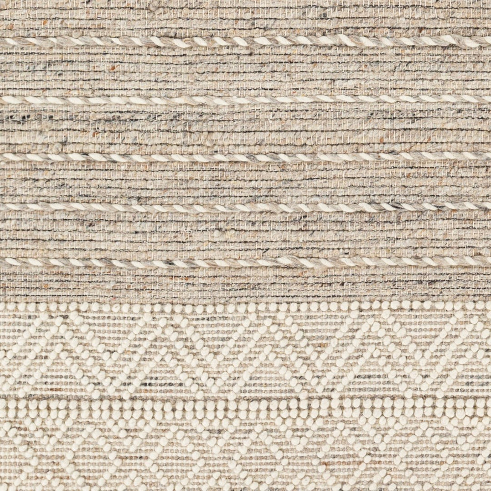 Surya Lucia Handmade 27" X 45" Cottage-style Rug - Elegant Fringe, High/Low Texture, Perfect For Cozy Homes! Cream Wool,Polyester Lci2305-2339
