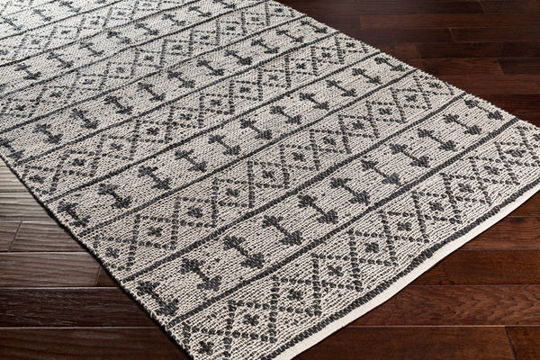 Surya Lexington 2' X 3' Handmade Rug - Elegant Global Design, Durable Leather & Cotton, Perfect For Any Room! Light Beige Leather,Cotton Lex2301-23