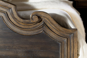 Hooker Furniture Fair Oaks King Upholstered Bed With Tufted Headboard Rustic Two-Tone Oak Finish For Master Bedrooms 5960-90866-MULTI