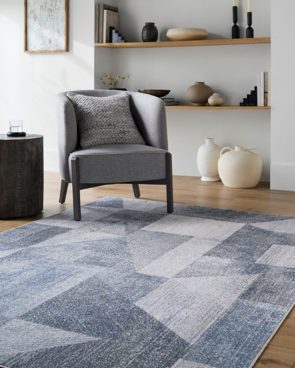 Livabliss Lillian Flatweave Polyester Accent Rug Turkish Woven for Entryways and High Traffic Zones Charcoal, Ivory 6'7" x 9' LLL2356-679