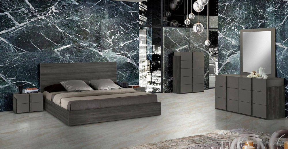 VIG Furniture Queen Nova Domus Lucia Queen Bedroom Set — Italian-Inspired Matte Grey & Elm Finish, Soft-Close Storage VGACLUCIA-SET-Q