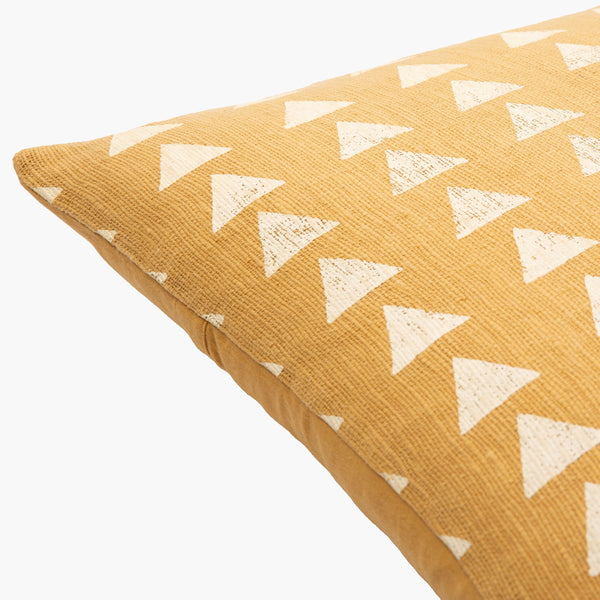 Surya Malian Hand-woven 18"L X 18"W Cotton Accent Pillow Kit – Exotic Global Style For Home Decor Mustard Cotton,Cotton Maa004-2222d