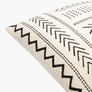 Surya Malian Eclectic Bohemian 14"L X 22"W Handmade Lumbar Pillow – Vibrant Cotton Comfort For Your Home Cream Cotton,Cotton Maa010-1422p