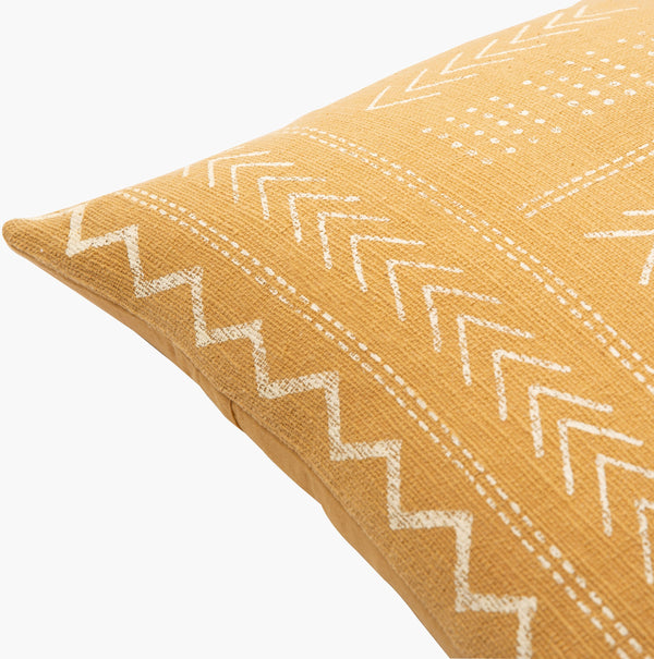 Surya Malian Hand-woven 18"L X 18"W Cotton Accent Pillow Kit – Exotic Global Style For Home Decor Mustard Cotton,Cotton Maa012-1818d