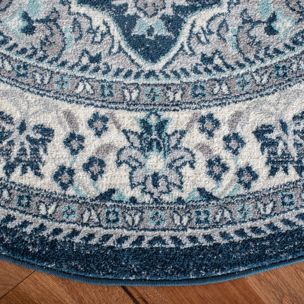 Safavieh Madison 506 Power Loomed TRADITIONAL Rug Cream / Navy MAD506N-3