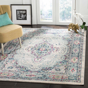 Safavieh Madison 926 Power Loomed Transitional Rug Light Grey / Fuchsia MAD926R-4