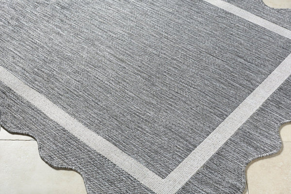 Livabliss Miami Beach Coastal Polypropylene Area Rug for Indoor Outdoor Patios and Living Rooms Charcoal, Cream 6'7" x 9' MBH2322-679