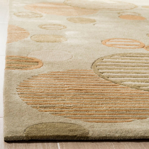 Safavieh Mda619 Hand Tufted  Rug Sage / Multi MDA619A-28