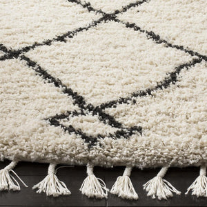Safavieh Moroccan Fringe Shag 241 Power Loomed Shag & Flokati Rug Cream / Charcoal MFG241B-25