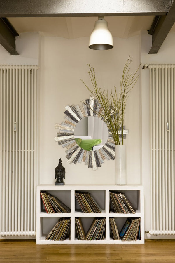 Atlas Chatham Light Wall Mirror - Rustic Coastal Charm with Sunburst Frame in Grey, Blue, and White Tones MI11100-01