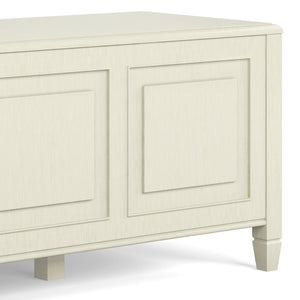 English Elm Connaught Antique White Storage Bench Trunk - Classic British Colonial Design With Ample Storage Space B136P158535