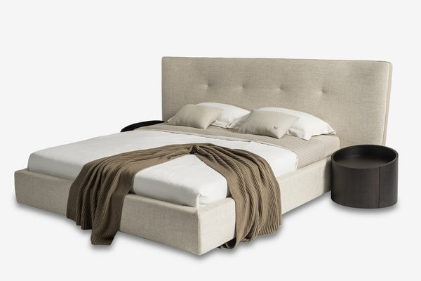 VIG Furniture Brittany Eastern King Modern Grey Fabric Bed With Padded Headboard, Sturdy Frame, Low-Profile Design VGBBLA1603-EK