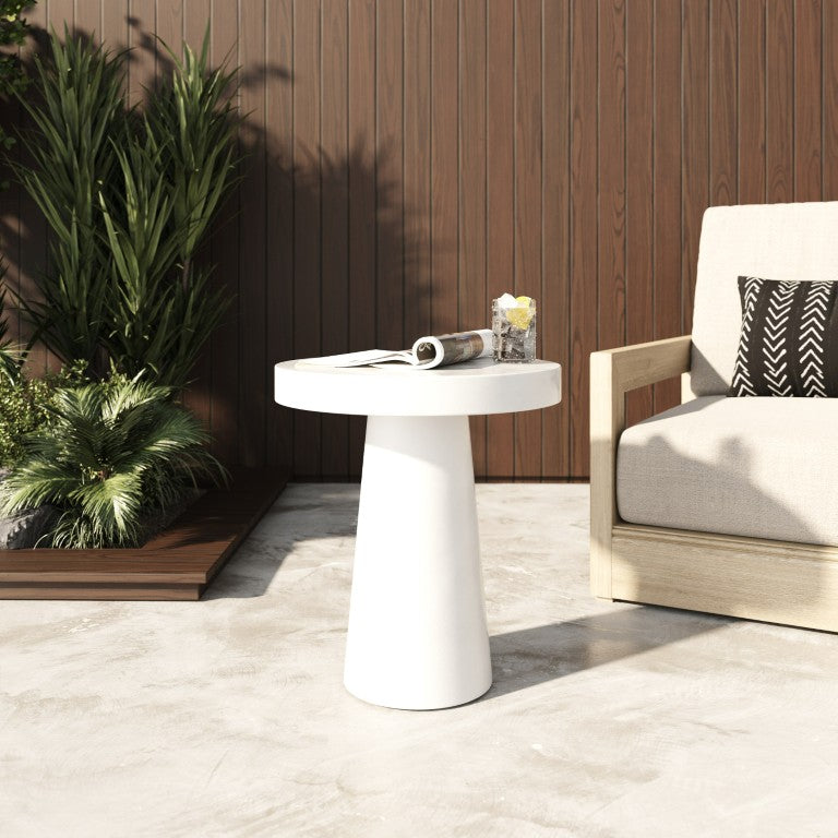 VIG Furniture Desoto Modern Concrete Round Accent Table With Tapered Pedestal, Weather-Resistant Sculptural Design White End Table VGGR-DESTOTO-WHT