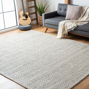 Safavieh Marbella 554 Power Loomed Contemporary Rug Beige / Light Grey MRB554B-9SQ