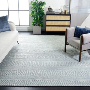 Safavieh Marbella 554 Power Loomed Contemporary Rug X23 Blue MRB554M-28