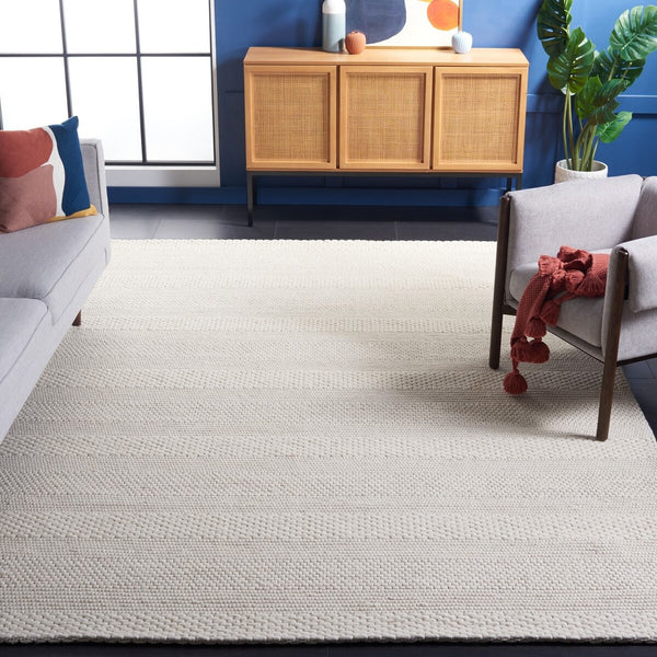 Safavieh Marbella 556 Hand Loomed Contemporary Rug Ivory MRB556A-9