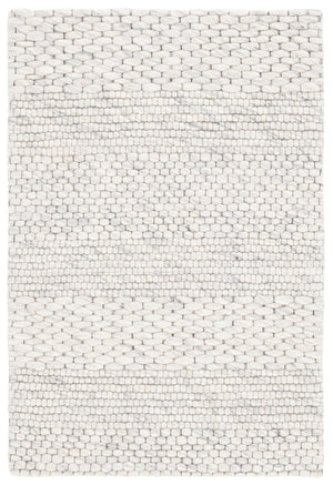 Safavieh Marbella 556 Hand Loomed 60% Wool, 20% Nylon, and 20% Cotton Modern Rug Light Grey / Ivory MRB556C-8