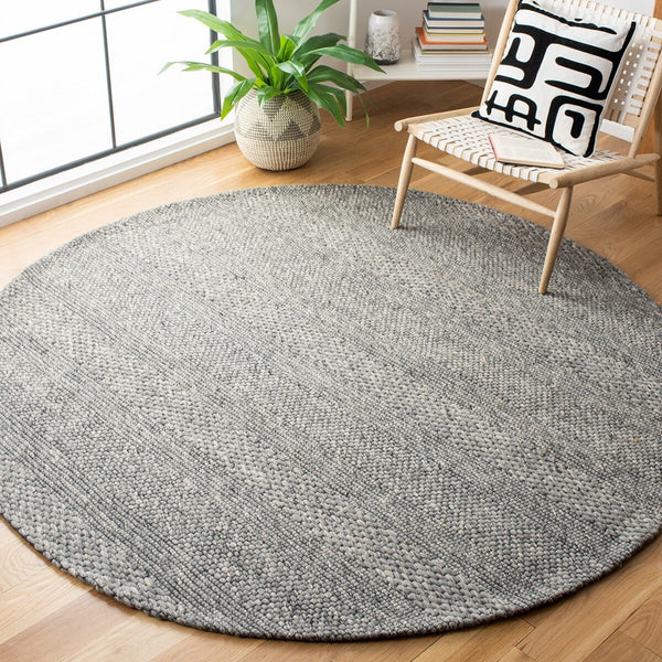 Safavieh Marbella 556 Hand Loomed Contemporary Rug Dark Grey MRB556F-9