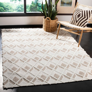 Safavieh Marbella 602 Hand Loomed Contemporary Rug Beige / Ivory MRB602B-4