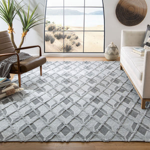 Safavieh Marbella 602 Hand Loomed Contemporary Rug Grey / Charcoal MRB602F-4