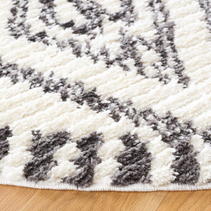 Safavieh Marrakesh 304 Power Loomed  Rug Ivory / Dark Grey MRK304A-9