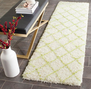 Safavieh Moroccan Shag 343 Power Loomed  Rug Ivory / Green MSG343D-4