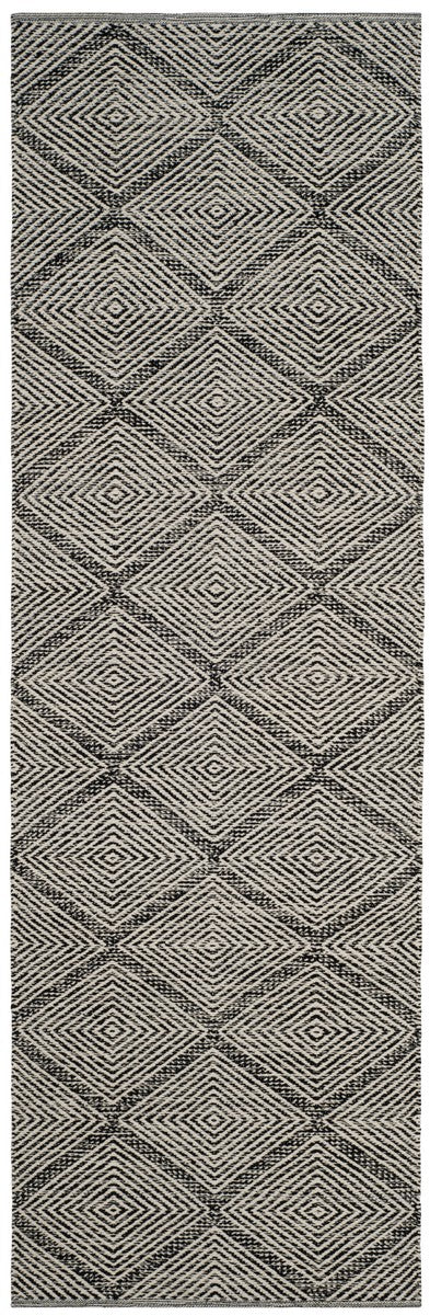 Safavieh Montauk 821 Hand Woven  Rug Black 2'-3" x 21'-0"