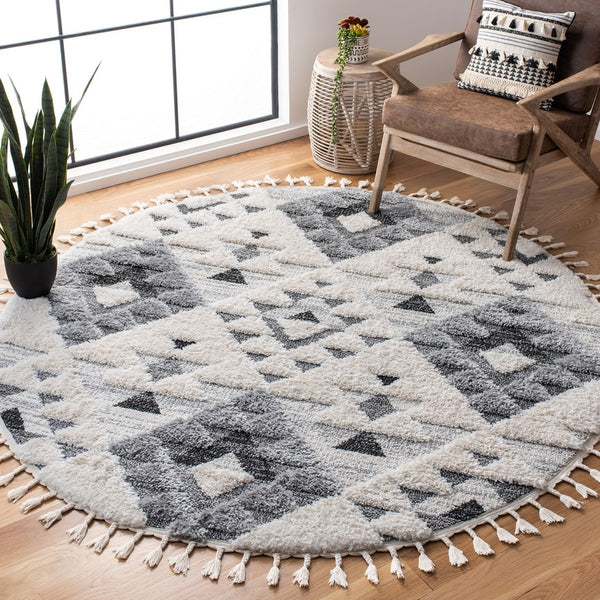 Safavieh Moroccan Tassel Shag 688 Power Loomed Polypropylene Pile Rug Ivory / Grey MTS688F-2