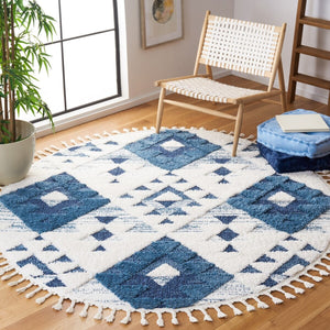 Safavieh Moroccan Tassel Shag 688 Power Loomed Polypropylene Pile Shag & Flokati Rug Blue / Ivory MTS688M-8SQ