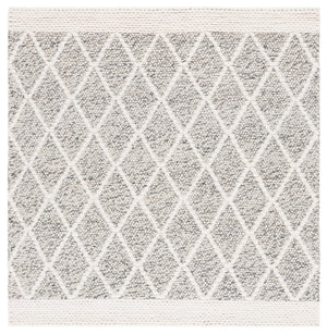 Safavieh Natura 131 NAT131 Hand Woven Bohemian Rug Grey / Ivory NAT131F-8