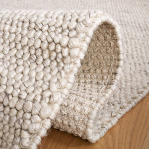 Safavieh Natura 425 Hand Woven 70% Wool 20% Cotton and 10% Polyester. Rug Grey / Ivory NAT425F-9