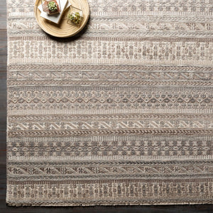Surya Nobility Hand-knotted Wool Viscose Accent Rug with Fringe for Entryway or Bedside NBI2305-23