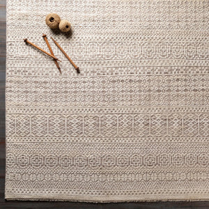 Surya Nobility Hand-knotted Wool Blend Accent Rug Bohemian Fringe for Entryway Decor NBI2307-23