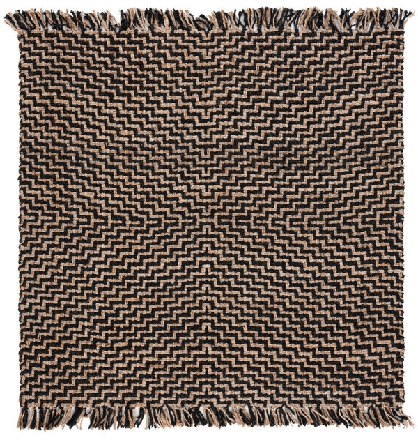 Safavieh Natural Fiber 192 Flat Weave Natural Fiber Rug Black / Natural NF192Z-8