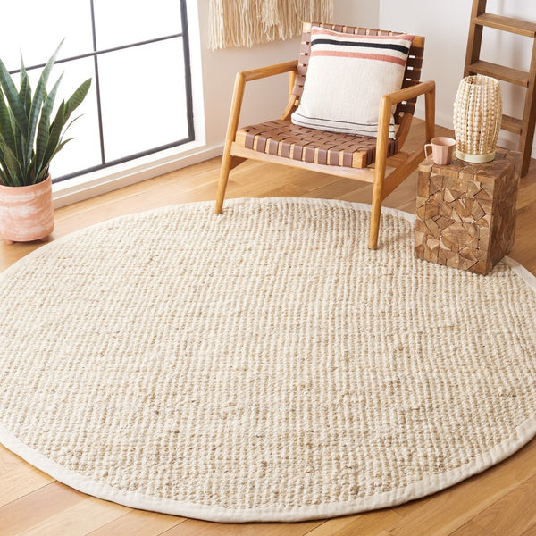 Safavieh Nf730 Hand Woven  Rug Ivory NF730A-25
