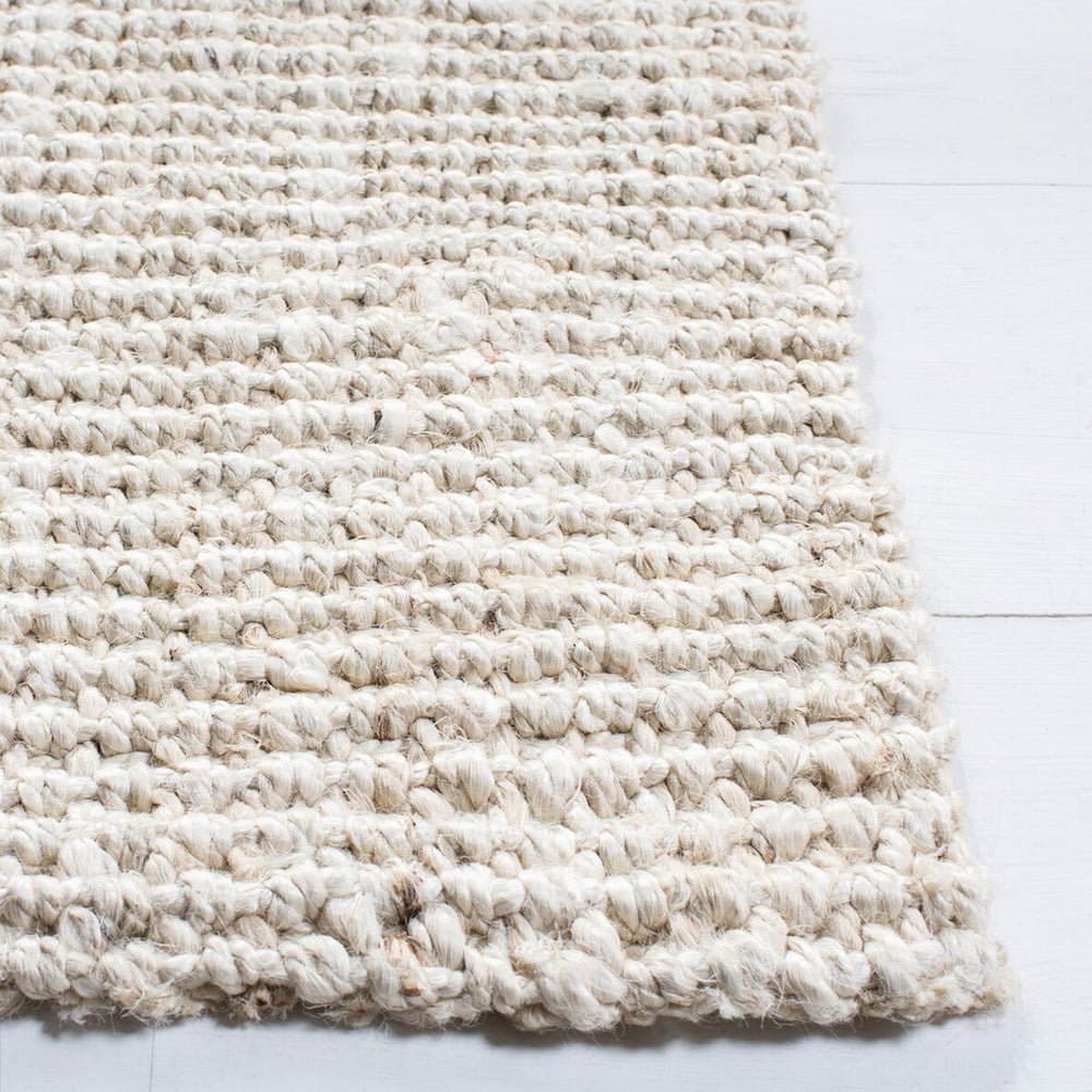 Safavieh Dominica Hand Woven  Rug Bleach / Ivory NF747B-9SQ